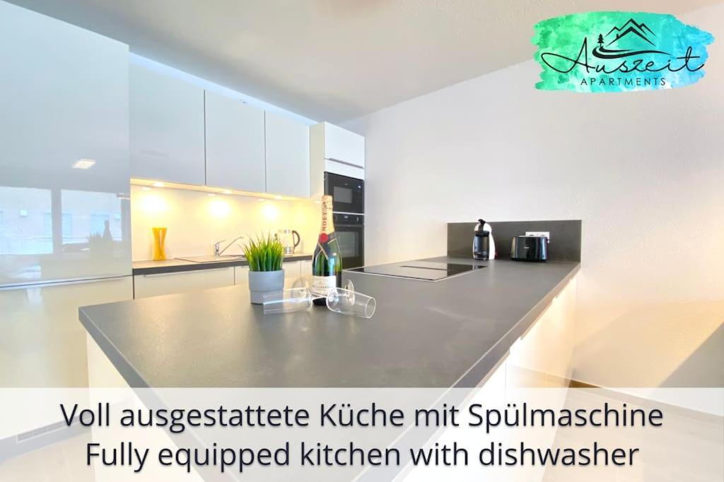 Auszeit Apartment Smile Friedrichshafen Bagian luar foto